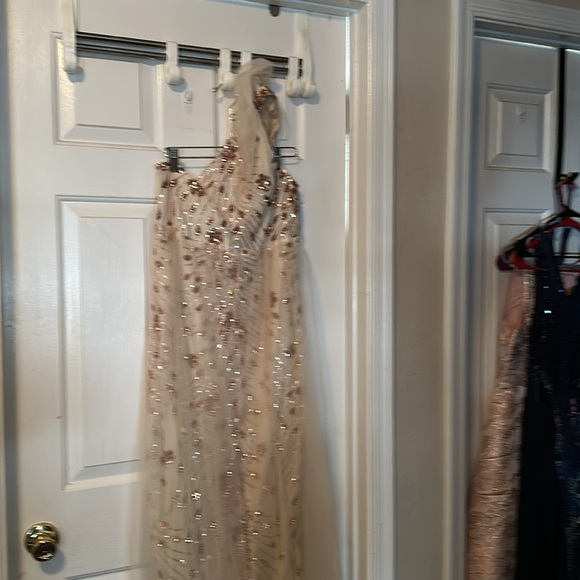 Gold evening dress beaded maxi very fitting but very forgiving where needed - Picture 4 of 5